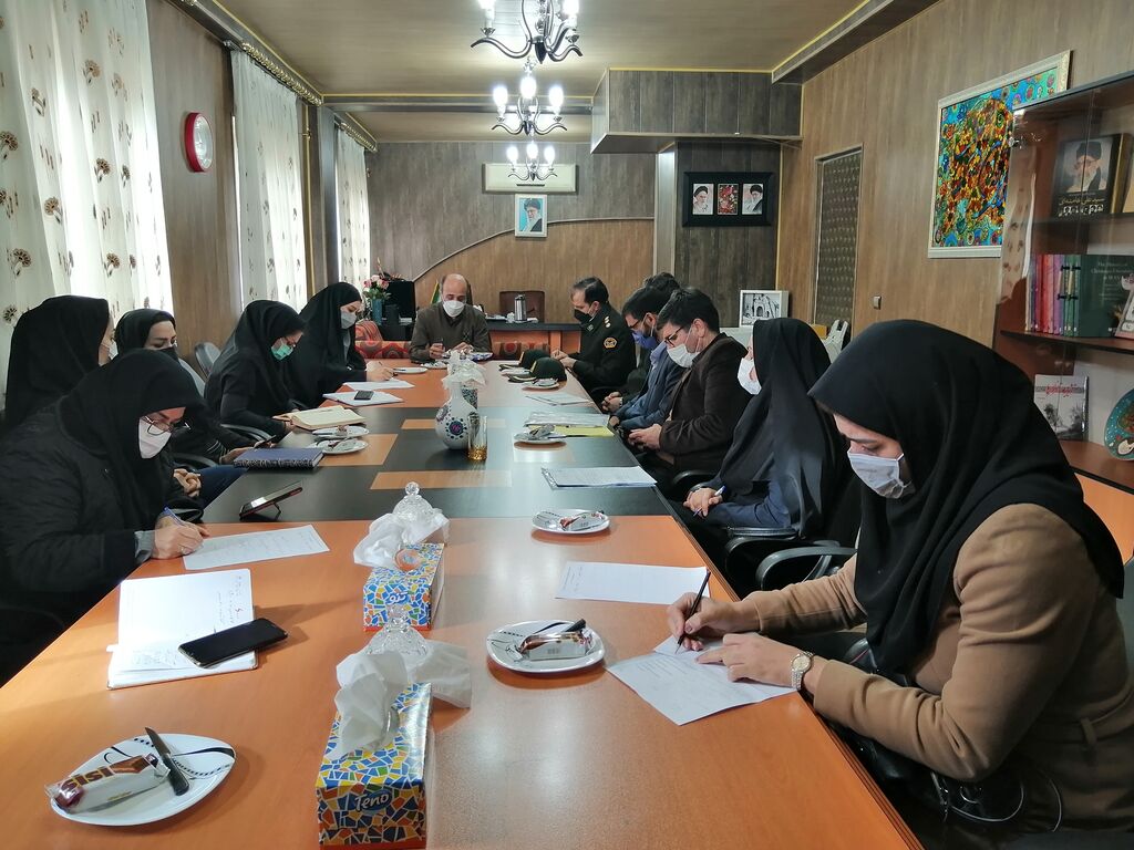جلسه کمیته کودک و نوجوان ستاد دهه فجر استان کرمانشاه برگزار شد 


