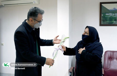 به مناسبت روز زن، از بانوان اداره کل کانون پرورش فکری مازندران تقدیر شد