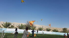 برگزاری جشن پرواز بادبادکها در چاه مبارک