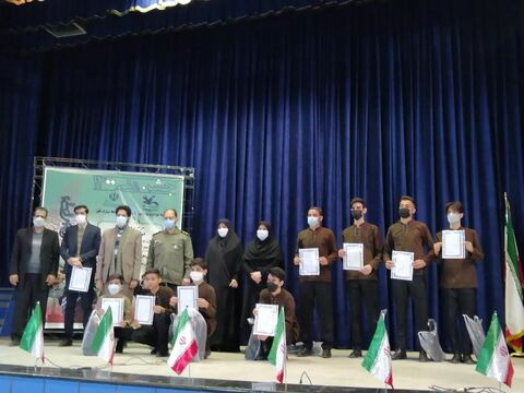 مراسم تجلیل از قهرمانان فرهنگی کانون پرورش فکری کودکان و نوجوانان استان کرمانشاه