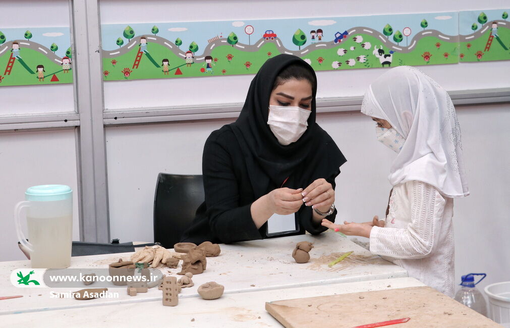 کارگاه سفال در نمایشگاه و بازار فروش اسباب‌بازی برگزار می‌شود/ مهارتی برای افزایش هماهنگی بین دست و مغز کودکان