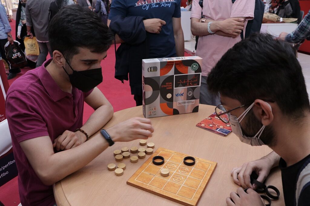 جزئیات لیگ مسابقه بازی رومیزی در نمایشگاه/ بازی موجب تثبیت الگوواره‌های روانشناسی می‌شود
