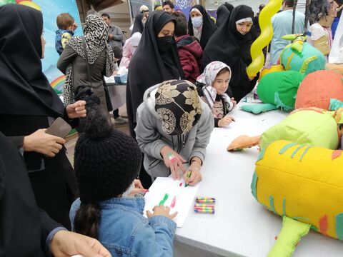 انجام فعالیت‌های فرهنگی، هنری و ادبی در غرفه کانون پرورش فکری کودکان و نوجوانان استان کرمانشاه در مراسم راهپیمایی روز قدس