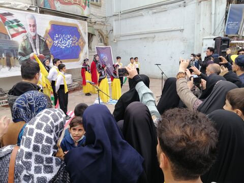 انجام فعالیت‌های فرهنگی، هنری و ادبی در غرفه کانون پرورش فکری استان کرمانشاه در مراسم راهپیمایی روز قدس