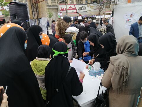 حضور پرشور اعضا و مربیان مراکز کانون پرورش فکری کودکان و نوجوانان استان کرمانشاه در مراسم راهپیمایی روز قدس (۲)