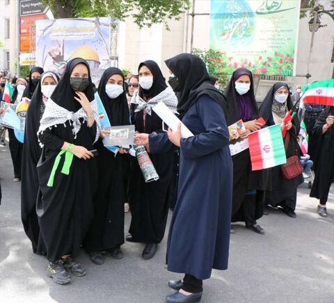 حضور پر شور اعضا و مربیان کانون فارس در راه‌پیمایی روز قدس