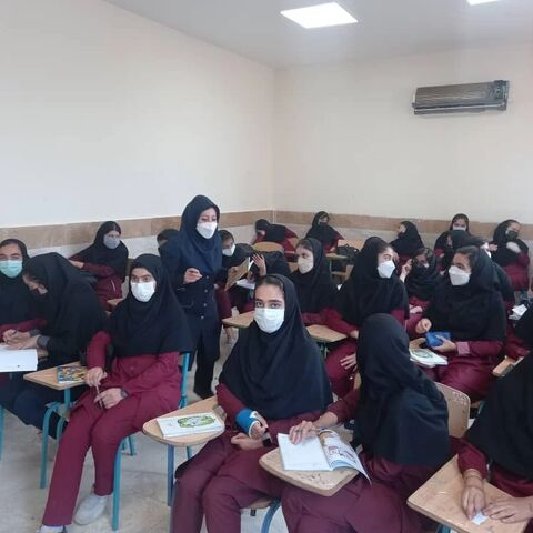 مراکز کانون استان کرمانشاه روز معلم را گرامی داشتند