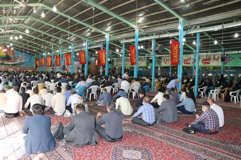 همکاران بسیجی اداره کل کانون استان در مراسم گرامی داشت آزاد سازی خرمشهر شرکت کردند