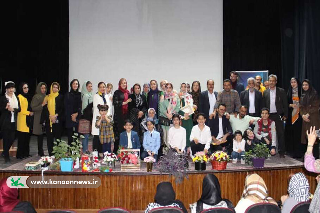 درخشش اعضای مکاتبه‌ای کانون سمنان در جشنواره شعر غدیر