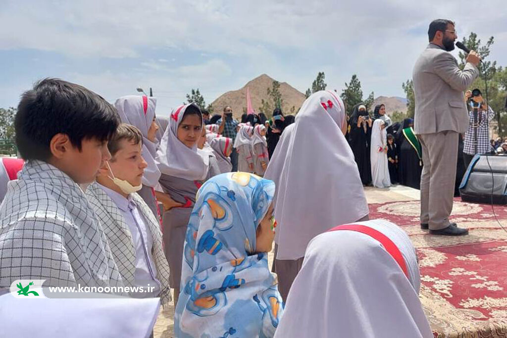 حضور کانونی‌های مهدی‌شهر در اجتماع سلام فرمانده