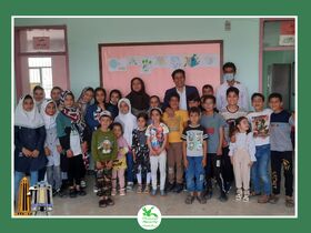 کودکان و نوجوانان مدرسه روستای حاجی‌آباد فامنین "هفته محیط زیست" را گرامی داشتند