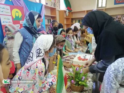 جشن‌های دهه کرامت در مراکز فرهنگی هنری کانون گلستان