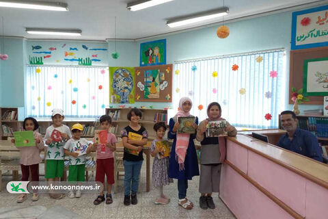 گزارش تصویری از فرایند امانت کتاب و استقبال کودکان در مرکز فرهنگی‌هنری کانون بیارجمند