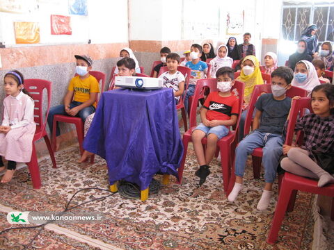 کودکان و نوجوانان محلات کم برخوردار بوشهر و برازجان پای فیلم های کانون نشستند