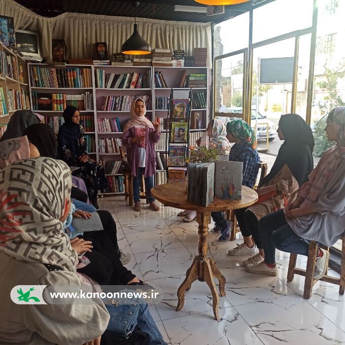 نشست ادبی میهن من ایران در کانون پرورش فکری قاینات برگزار شد