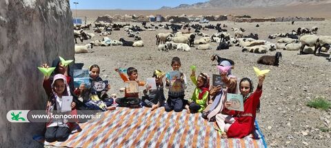 کتاب‌خانه‌ سیار کانون پرورش فکری  شهرستان درمیان خراسان جنوبی و شور حال کودکان عشایر از نگاه دوربین