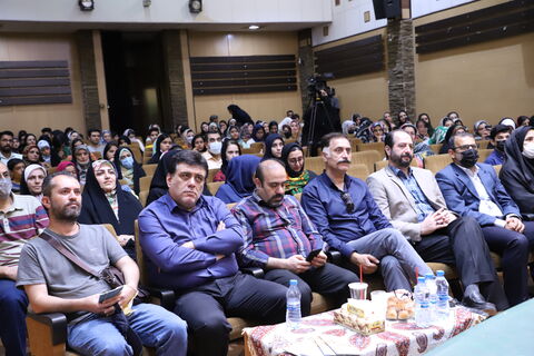 چند نما از برگزاری  ویژه‌برنامه «صدای پای کلمات» در کانون استان قزوین