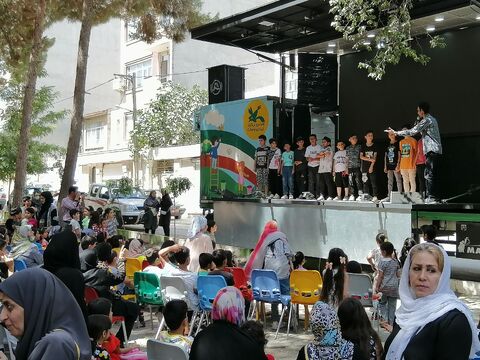 ششمین اجرای تماشاخانه سیار کانون در شهر کرمانشاه/چهارم مرداد ۱۴۰۱