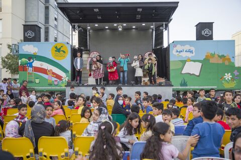 هفتمین اجرای تماشاخانه سیار کانون در شهر کرمانشاه/چهارم مرداد ۱۴۰۱