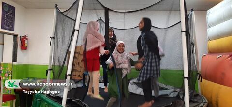 اردو با اعضا کتاب خوان مرکز 8 در قاب دوربین