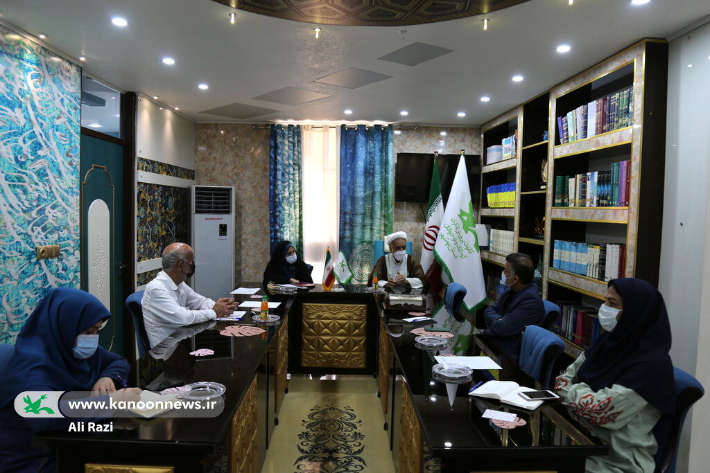 نشست هم اندیشی شورای اقامه نماز کانون استان بوشهر برگزار شد