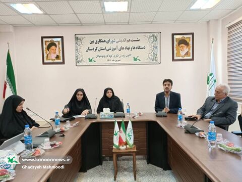 گزارش تصویری از بازدید معاون آموزش کانون زبان و همراهان از کانون زبان ایران در سنندج