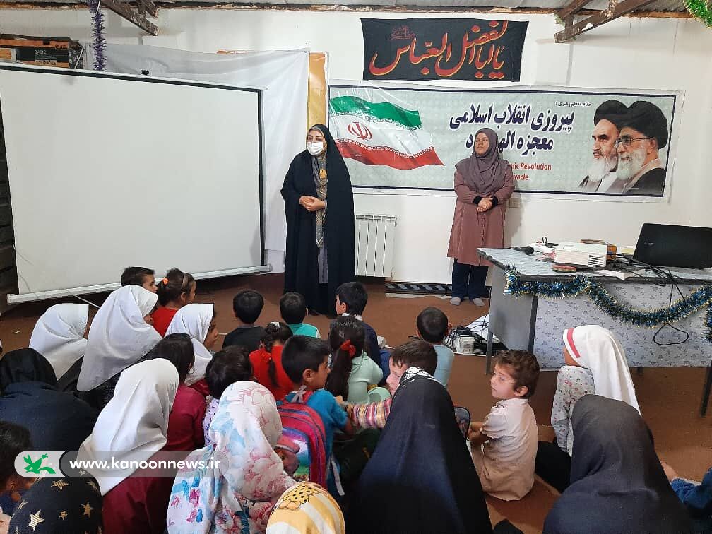 اهدا شانزدهمین کتابخانه به روستای محروم چهاربلاغ شهرستان رزن