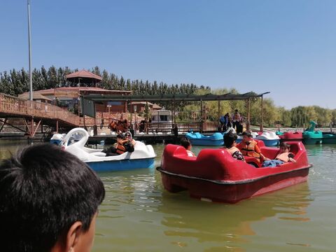 اردوی"یک روز با طبعیت" ویژه اعضاء فعال پسران مرکز ۲