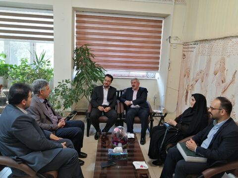 افتتاح مرکز جدید و امضای چند تفاهمنامه؛ رهآورد سفر رئیس کانونزبان ایران به کرمانشاه/ عزم جدّی برای توسعه مراکز کانونزبان