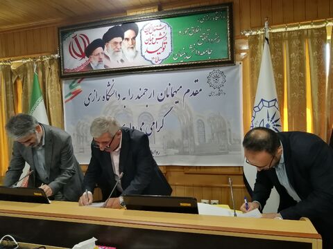 افتتاح مرکز جدید و امضای چند تفاهمنامه؛ رهآورد سفر رئیس کانونزبان ایران به کرمانشاه/ عزم جدّی برای توسعه مراکز کانونزبان