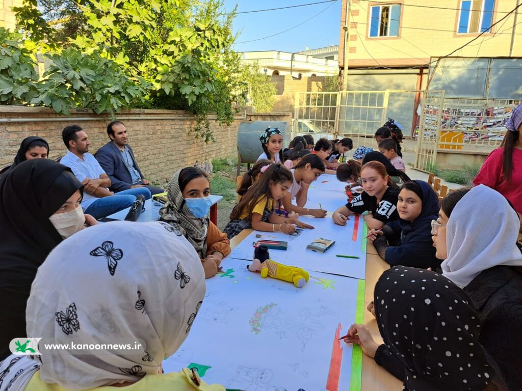 برگزاری ایستگاه نقاشی به همت کتابخانه سیار روستایی چورزق