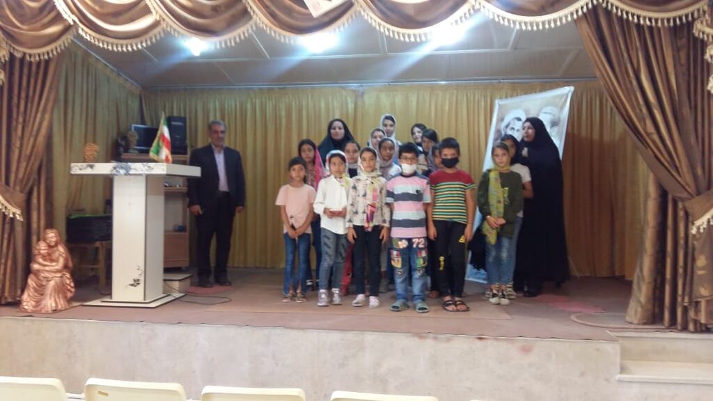 دیدار با فرماندار دیدار و گفتگوی فرماندار ملکان با کودکان و نوجوانان