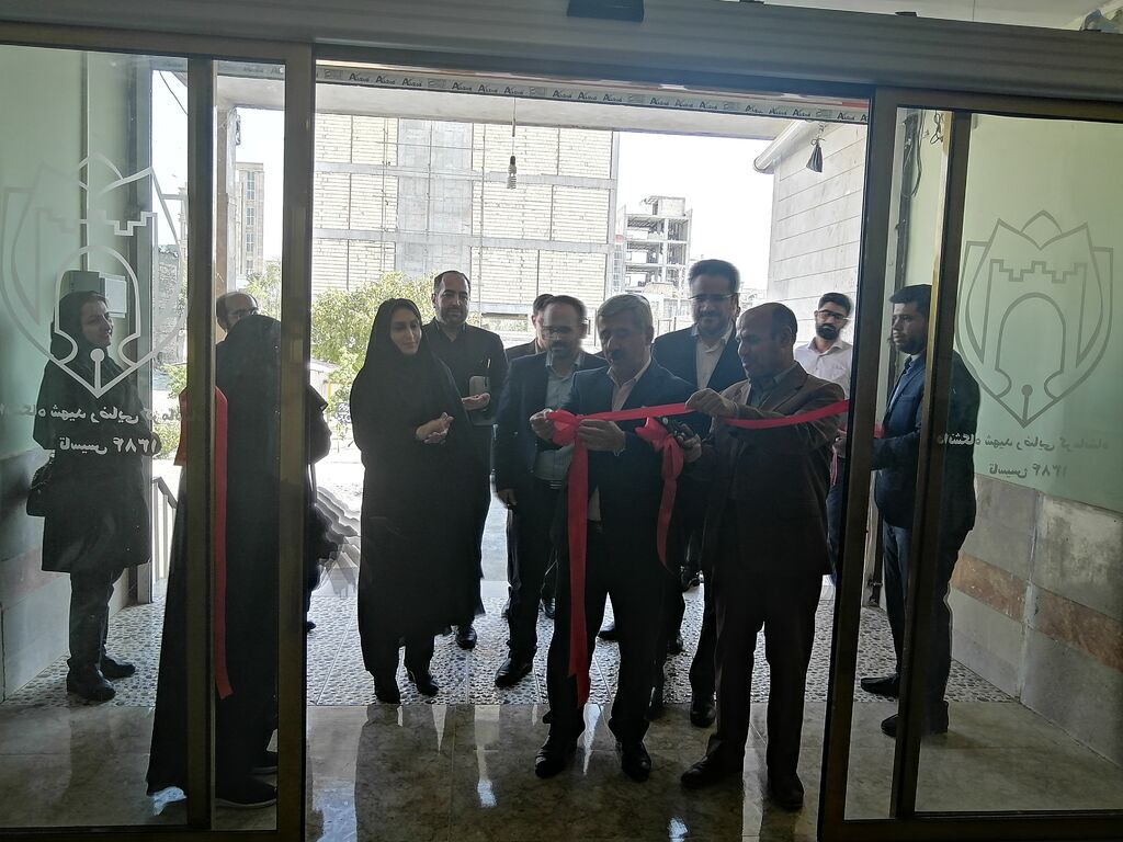 افتتاح مرکز جدید و امضای چند تفاهمنامه؛ رهآورد سفر رئیس کانونزبان ایران به کرمانشاه/ عزم جدّی برای توسعه مراکز کانونزبان