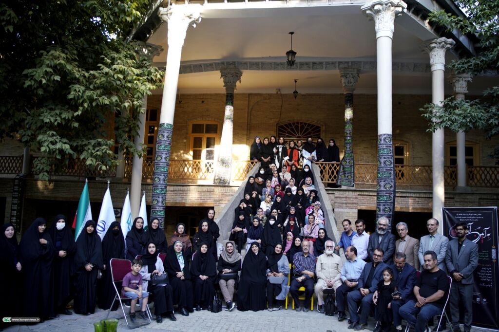 گزارش تصویری مراسم "به آیین آسمان" پنجمین فصل از سلسله برنامههای "به آیین آسمان"در استان همدان برگزار شد