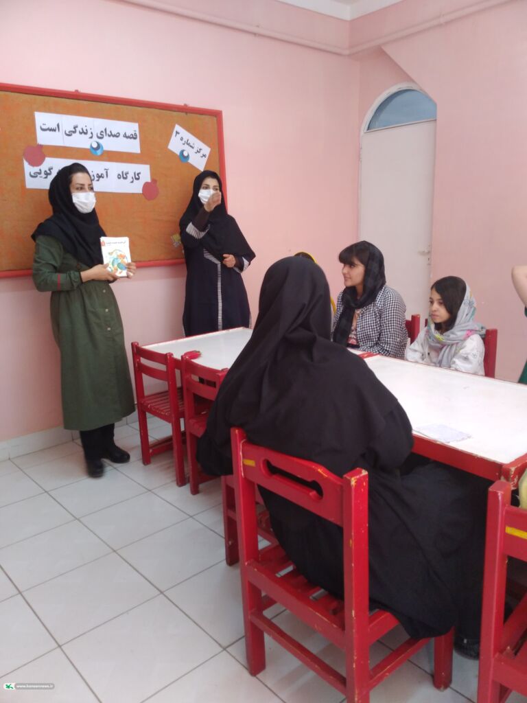 نشست‌های تخصصی قصه‌گویی در مراکز قیدار، شماره ۳ و ۶ برگزار شد