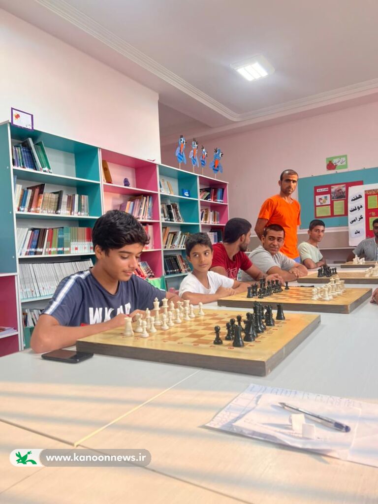 مسابقات شطرنج نوجوانان در کانون نخل تقی
