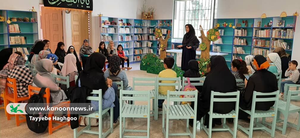 "دورهمی با قصه "