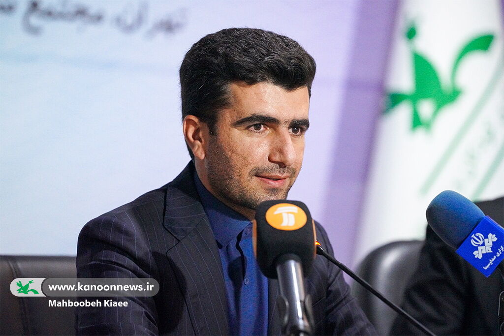 نشست خبری عرضه مستقیم نوشتافزار ایرانی برگزار شد