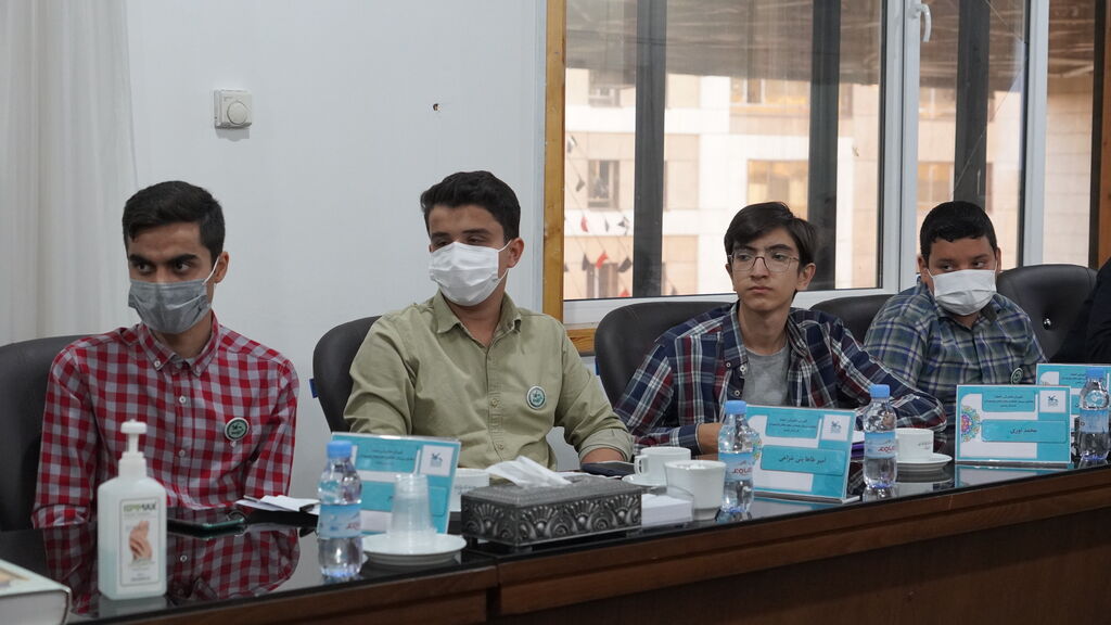 نشست اعضای شورای مشورتی کانون استان خراسان رضو ی با معاون استاندار و فرماندار مشهد نشست اعضای شورای مشورتی کانون پرورش فکری استان خراسان رضوی