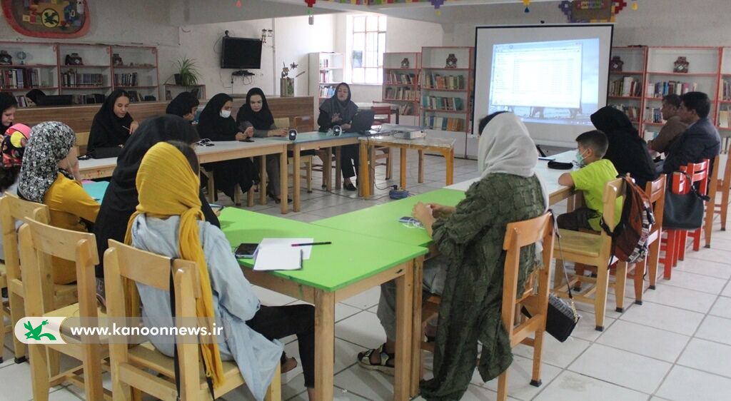 برگزاری نشست تخصصی آموزش پادکست در کانون کهگیلویه و بویراحمد 