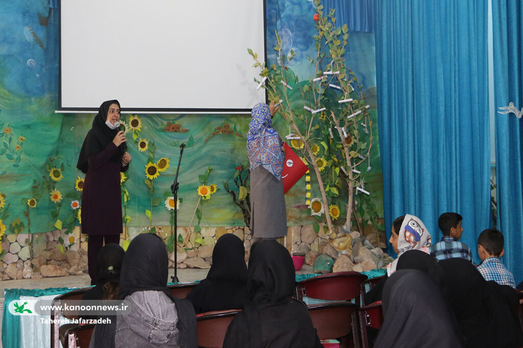 همایش اعضای ادبی مکاتبهای در کانون شاهرود