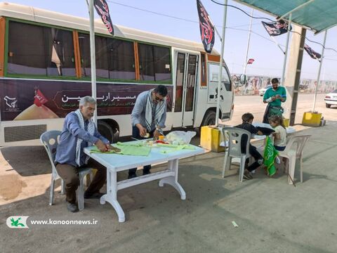 دومین روز حضور کتابخانه های سیار کانون خوزستان در مرز شلمچه