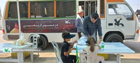 دومین روز حضور کتابخانه های سیار کانون خوزستان در مرز شلمچه
