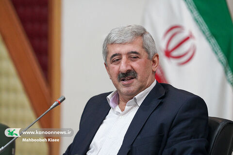 نشست فصلی مدیران کانون زبان ایران در تهران