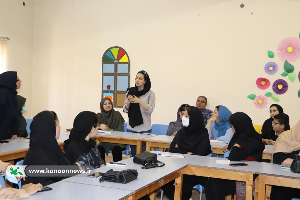 برگزاری کارگاههای قصهگویی برای علاقهمندان گلستانی ادامه دارد