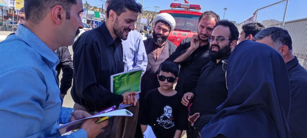 سید احمد عبودتیان ریاست خاتم الاوصیا و دستیار رئیس جمهور در امر مردمی‌سازی از موکب کودک و نوجوان استان کردستان بازدید کرد