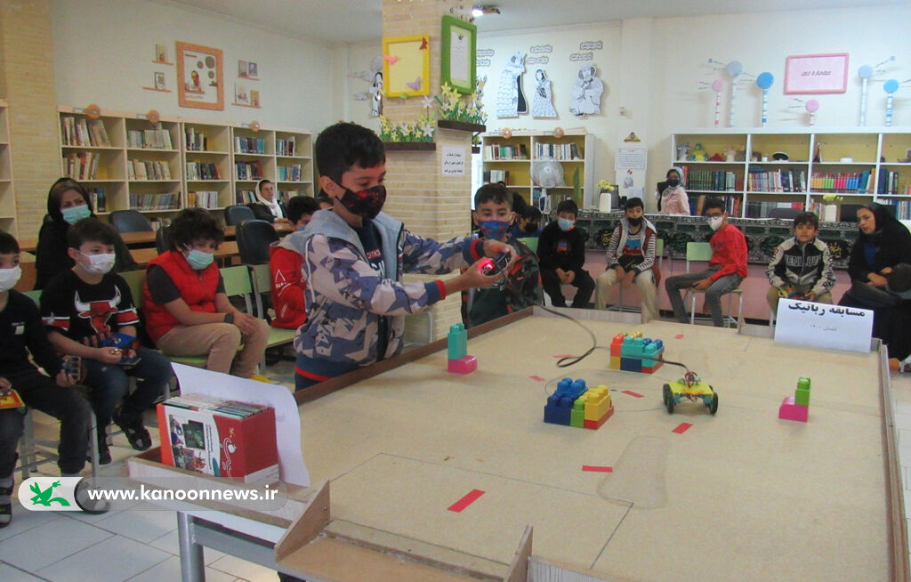 کارگاه تابستانی رباتیک به خط پایان رسید