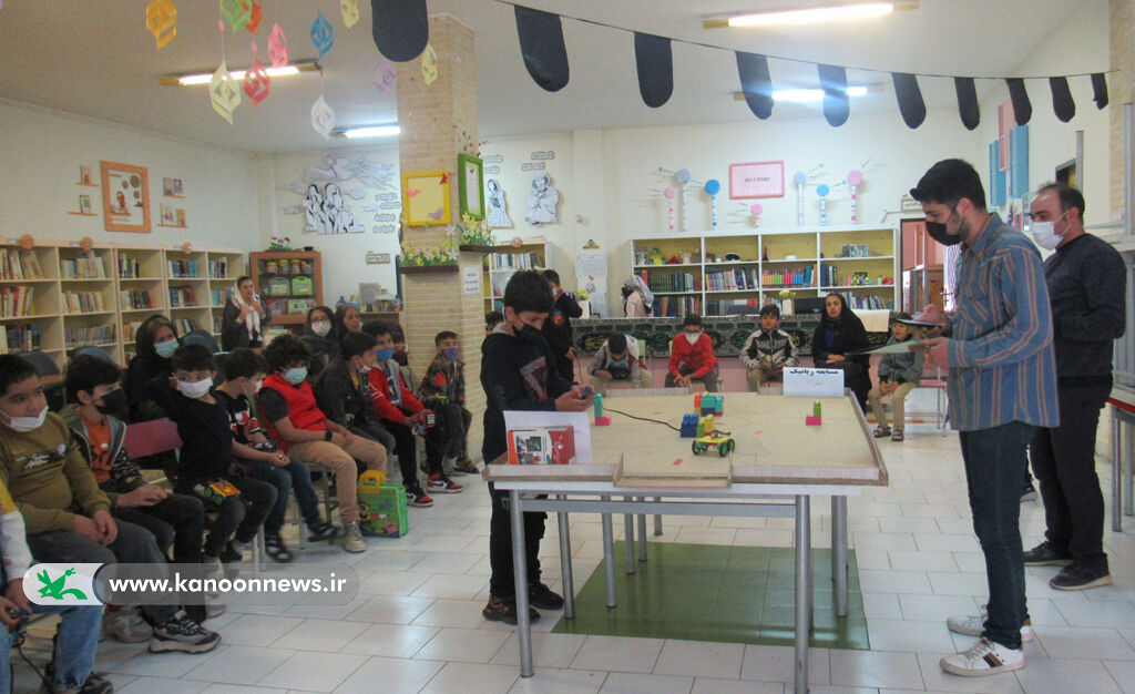 کارگاه تابستانی رباتیک به خط پایان رسید