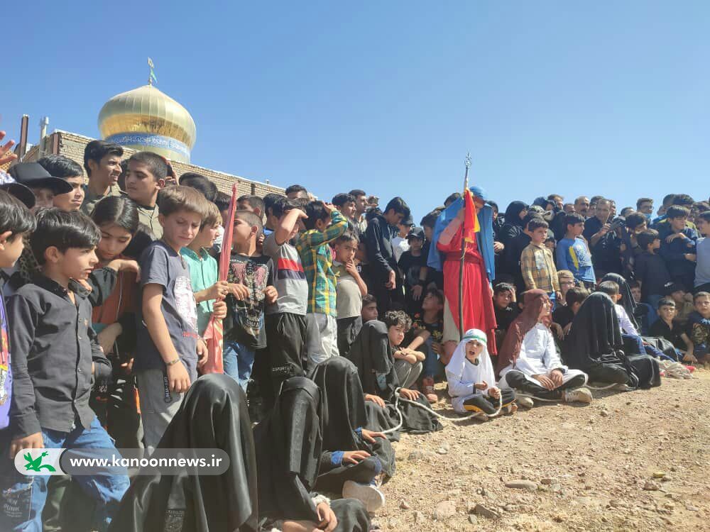 کاروان کربلا در کانون لرستان به راه افتاد
