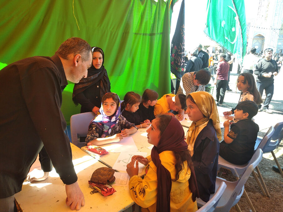 موکب فرهنگی و هنری کانون استان اردبیل در آستانه امامزاده سید صدرالدین برپا شد